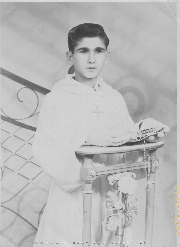 COMMUNIONS ORAN DU PATRONAGE ORAN DE LA JUS SAINT LOUIS  1958 JOSE SEGURA.JPG